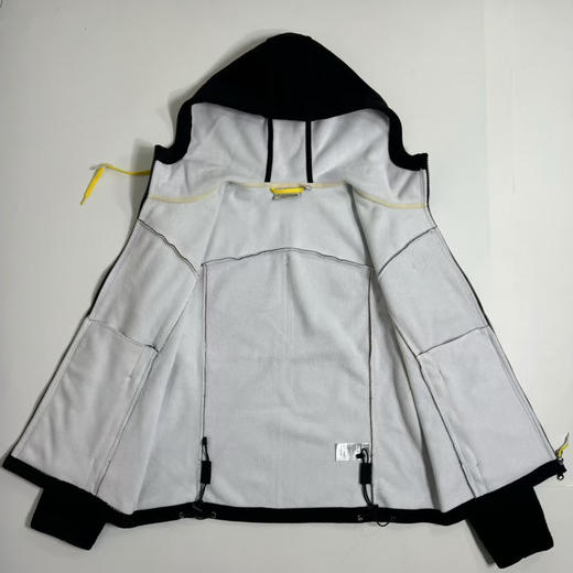 原单正品瑞典🇸🇪皇室御用，北极狐连帽外套，内里加绒。极致暖和的户外帽衫，科技面料，防风属性

黑色S-xxl 橄榄色L XL XXL 商品图7