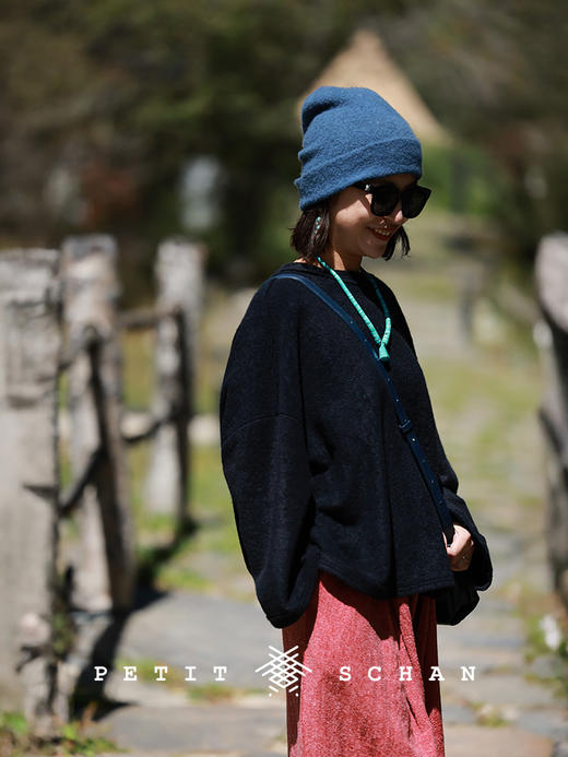 Petit Schan小闪 CLO#1035 More powerful 青出于蓝 骆驼绒羊绒圈纱手工染套头卫衣 商品图3