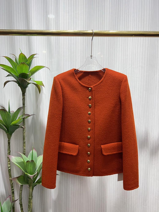 NEW IN❤️❤️❤️ 金扣羊绒羊毛外套 尺码：M.L（禁止水洗） 商品图7