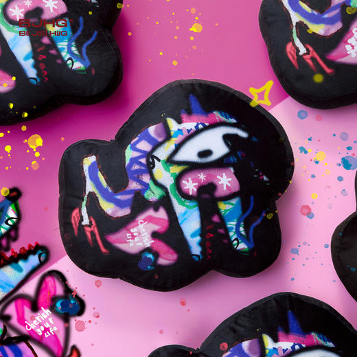 BJHG不计后果联名抱枕潮牌玩偶沙发飘窗办公室靠垫腰靠女午睡枕趴 商品图1