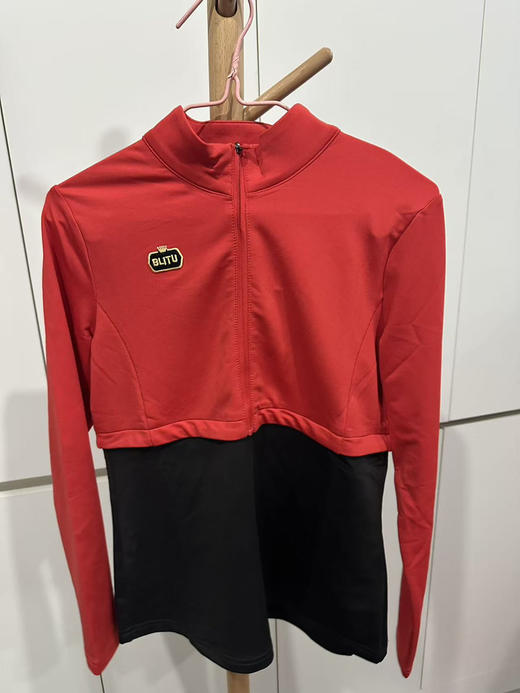 全新正品百乐图女士长袖M码秒杀价68元 商品图0