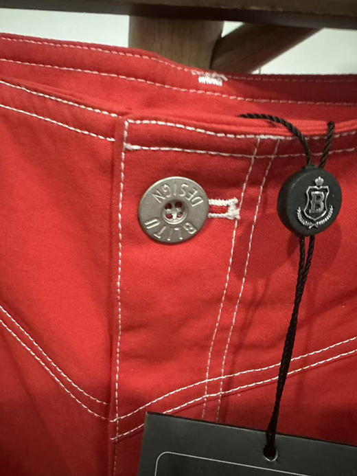 全新百乐图女士短裤M码秒杀价68元 商品图2