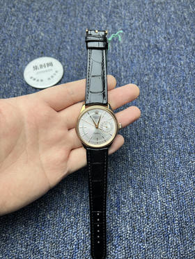 劳力士切利尼日历系列 玫金款 男士腕表
机芯：搭载定制Cal.3165