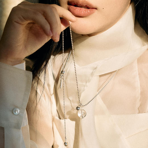 【新年礼物】alodia.co 品牌直发 冰眸白水晶银珠毛衣链可抽拉多戴项链 高级感长期主义百搭 商品图2