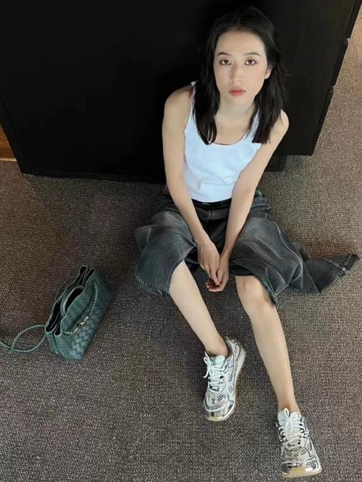 Bottega Veneta BV 葆蝶家秋冬秀款王一博 同款 情侣款休闲鞋（ZX*DBG） 商品图4