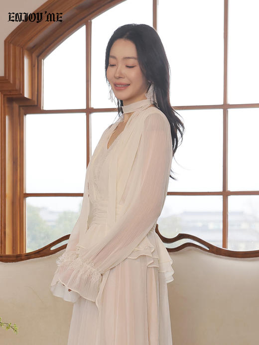 【门店同款】ENJOY春季“柔光芳序”甜美柔雾飘带上衣 169259579 商品图2