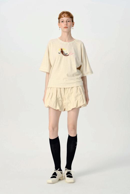 Renlisu 26SS 浅杏色金属丝肌理棉花苞短裤 商品图3