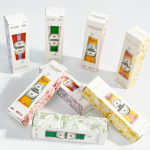 L'OCCITAN欧舒丹全新香氛护手霜八件套限定套盒   绿白花纹礼盒  有礼袋 商品图2