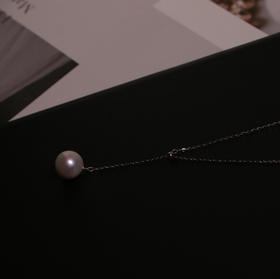 恋随心动 吊坠项链 11-12mm 微微瑕 超亮光泽