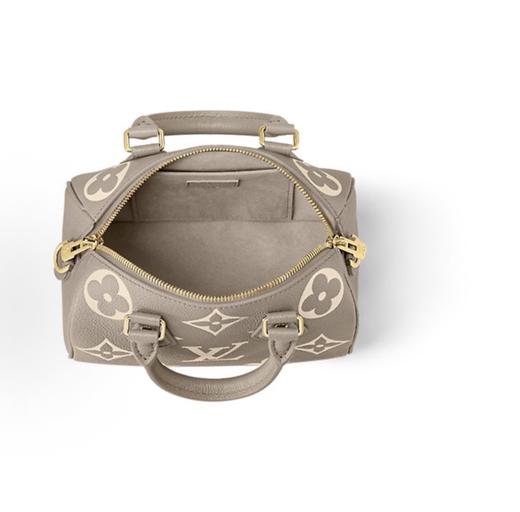 顶级免税版 VIP专柜体验 收到即官网同样 LV Speedy 20 大象灰配色 不是冷调的灰，而是带一点暖调的燕麦色 一年四季背都不会违和 搭配大衣是高级感，搭配小裙子是温柔感 而且超级耐脏！ 商品图2