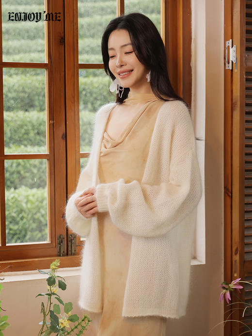 【门店同款】ENJOY春季“柔光芳序”韩系慵懒针织开衫 169099771 商品图2