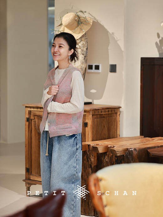 Petit Schan小闪 CLO#1032 Hazy peach blossoms 烟雨桃花 羊毛羊驼毛混纺渐变V领针织马甲 商品图5