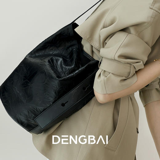 登白DENGBAI 头层手抓纹水桶包手抓纹褶皱水桶包头层牛皮1081 商品图5