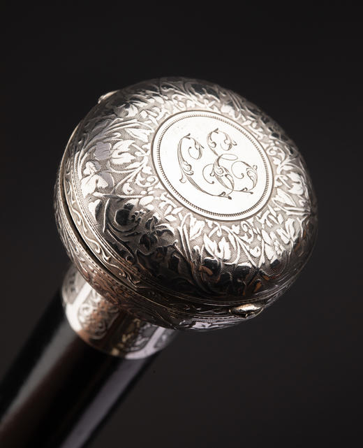独角鹿西洋古董1880年代瑞士出品花卉卷叶主题纯银精雕外壳机芯装置怀表杖柄装饰乌木色硬木杖身牛角杖脚古董手杖 商品图7