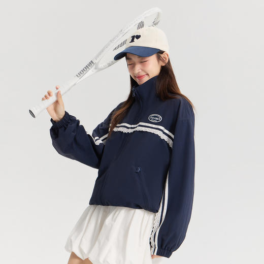 笛莎Deesha 【质感学院系列】笛莎2026年春新款青少年短款花苞学院风织带外套女 商品图3