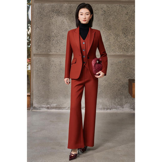 米思阳2025秋冬 通勤OL显白修身显瘦锈红色西装外套+修身马甲+高腰西裤（单拍）三件套5974/5975/5976 商品图5