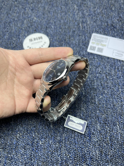 浪琴名匠系列3点历蓝盘条丁面 超薄男士腕表
机芯：搭载2892改L888.5 商品图3