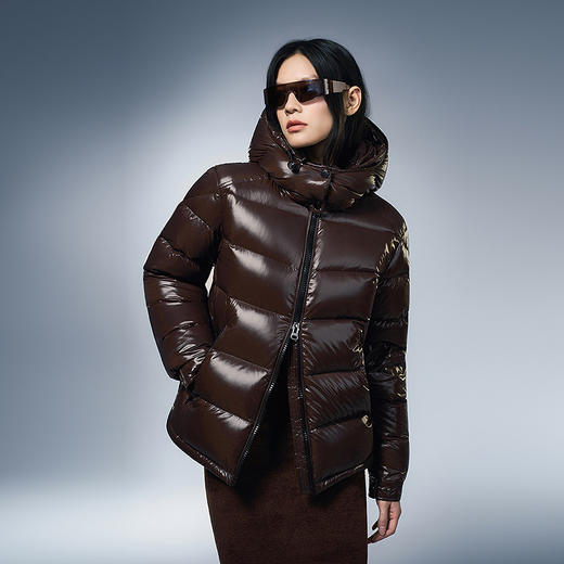 新年红色波司登泡芙700+鹅绒羽绒服女2025冬新款科技蓄热保暖短款 商品图2