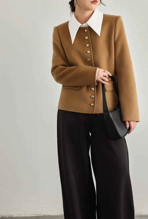 NEW IN❤️❤️❤️ 金扣羊绒羊毛外套 尺码：M.L（禁止水洗） 商品图1