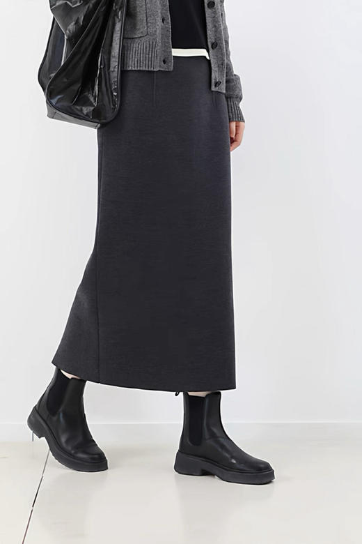 128-2 渠道圆正 松弛优雅高级 小禾女士羊毛半身裙 商品图6
