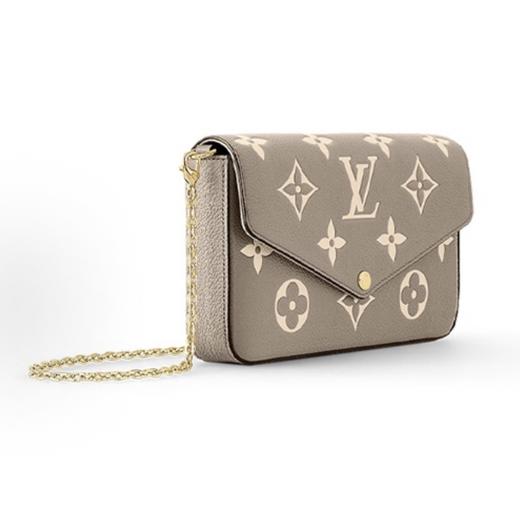 顶级免税版 VIP专柜体验 收到即官网同样 LV  Pochette Felicie 三合一链条包 比经典的老花摸起来手感更柔软，也更有质感👏🏻搭配金色细链条 满满贵气少女风 商品图1