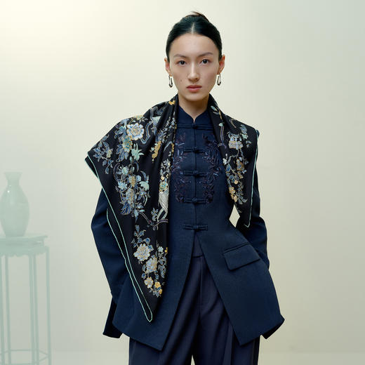 凤凰之家“亭揽四时”双面印花大方巾 商品图1