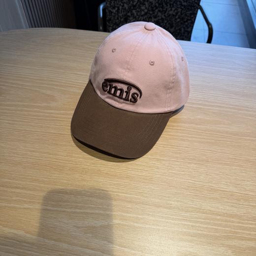 点此购买 emis男女款刺绣棒球帽 340423 商品图3