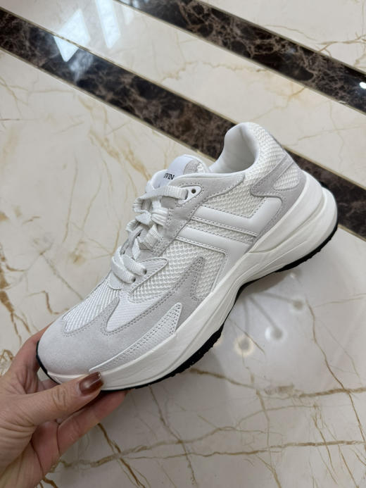 127-1亏大清捡大漏❗️原厂渠道货 lanv情侣款 网布牛皮拼接 运动休闲鞋 跟脚好跑巨舒适  部分尺码年后发 商品图6