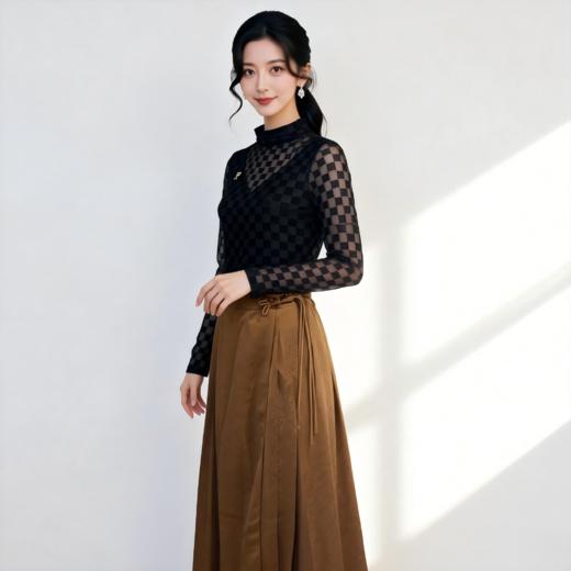 SZ3T51_漆黑色_T 恤_秋冬_棋盘格修身职场通勤_高级女装_BERNIEELEN 伯妮斯茵 商品图0