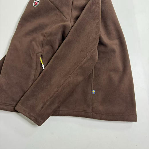 原单正品瑞典🇸🇪皇室御用，北极狐连帽外套，内里加绒。极致暖和的户外帽衫，科技面料，防风属性

黑色S-xxl 橄榄色L XL XXL 商品图12