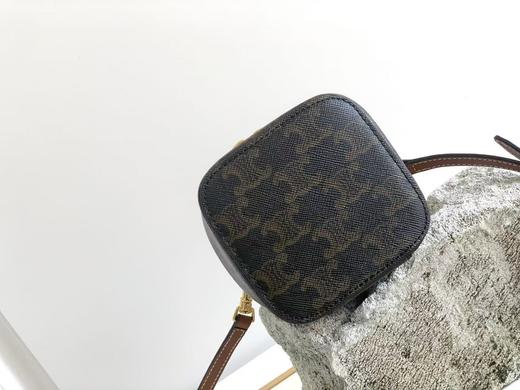 赛琳 22新款迷你标志牛皮革小盒子包（LZ） 商品图4