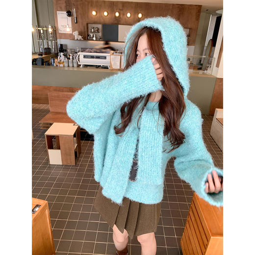 <曾小咸推荐>2.3现货秒杀 ！微信超特价！薄荷蓝连帽毛衣 日常199.99 立减100 秒杀99.99！！ 商品图2