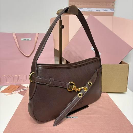 缪缪 5BC182 新品爆款腋下中古包（LZ） 商品图1