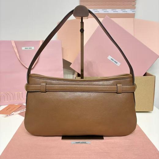 缪缪 5BC182 新品爆款腋下中古包（LZ） 商品图5