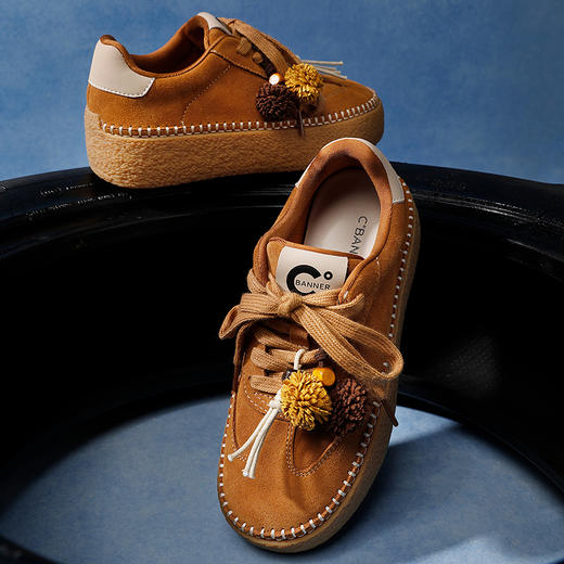 千百度厚底松果休闲板鞋女2026春季新款增高复古德训鞋舒适运动鞋A26130001 商品图1