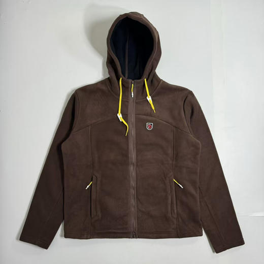 原单正品瑞典🇸🇪皇室御用，北极狐连帽外套，内里加绒。极致暖和的户外帽衫，科技面料，防风属性

黑色S-xxl 橄榄色L XL XXL 商品图10