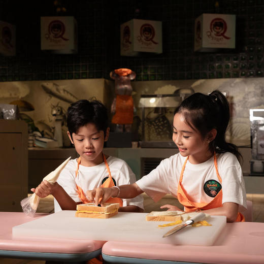 4天3晚【三亚香格里拉冬令营】寒假/春节可用！含儿童雨林探险活动、儿童直升机飞行体验，尊300元餐饮消费及豪华阁行政酒廊礼遇等，解放爸妈，欢乐假期！ 商品图1