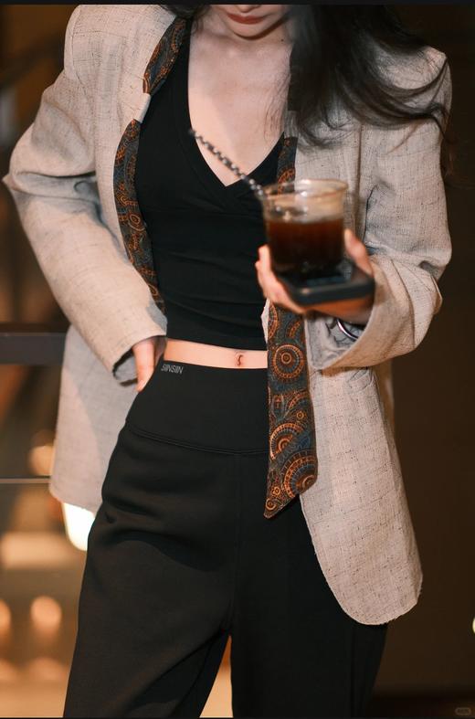 正品杨幂戚薇明星神裤SIINSIIN暖皮高腰直筒裤 商品图4