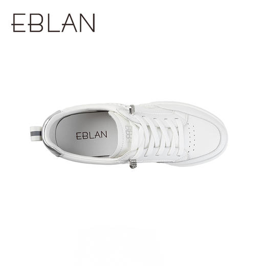 【上新】伊伴2026春季时尚编织设计休闲百搭增高小白鞋B26189560 商品图2