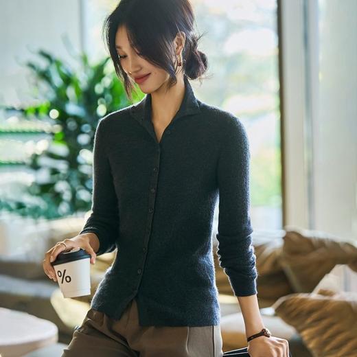 「自」全新升级【铂金会员183/天猫249/差价66】(11220)洛诗琳真丝羊绒混纺半高领毛衣2025冬季坑条显瘦纯色百搭针织开衫 商品图1