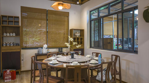 【觅趣·冬日限定】2299元=4房温泉私汤小院，送2餐，住宿+早餐+晚餐（柴火鸡）冬日壁炉烤火、冬季挖笋，K歌、草坪、近鱼凫湿地、海窝子古镇、通济花海，临溪靠山，开启童话自然之旅-彭州291号院gl 商品图9