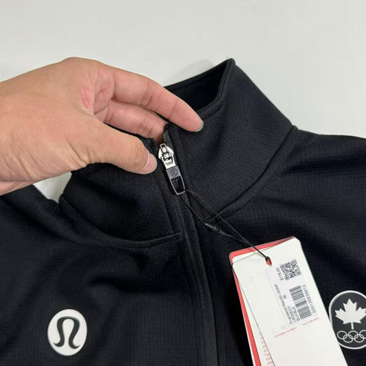 原单正品 Lululemon x Team Canada冬奥联名软壳立领夹克，极致守护加拿大冰雪荣耀！M-XXL 商品图5