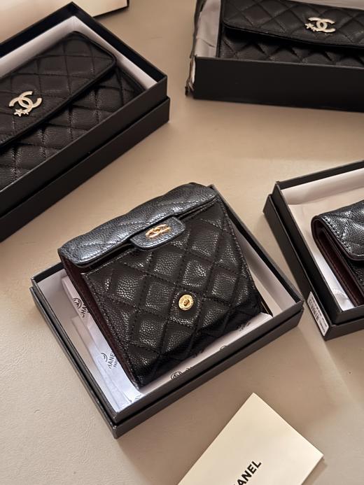 新年新钱包🎈自留款~CHANEL香奈儿 菱格鱼子酱三折短钱包 日常出门零钱和卡足够 实用又好看的一款 高级到犯规~ 商品图3