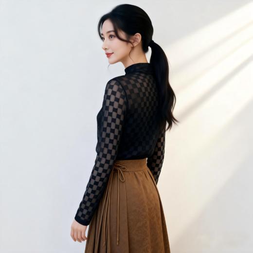 SZ3T51_漆黑色_T 恤_秋冬_棋盘格修身职场通勤_高级女装_BERNIEELEN 伯妮斯茵 商品图2