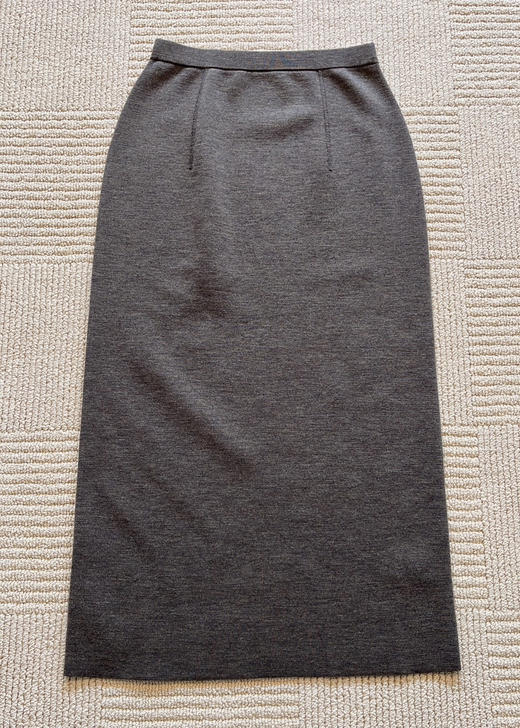 128-2 渠道圆正 松弛优雅高级 小禾女士羊毛半身裙 商品图11