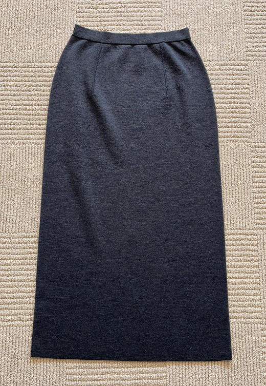 128-2 渠道圆正 松弛优雅高级 小禾女士羊毛半身裙 商品图10