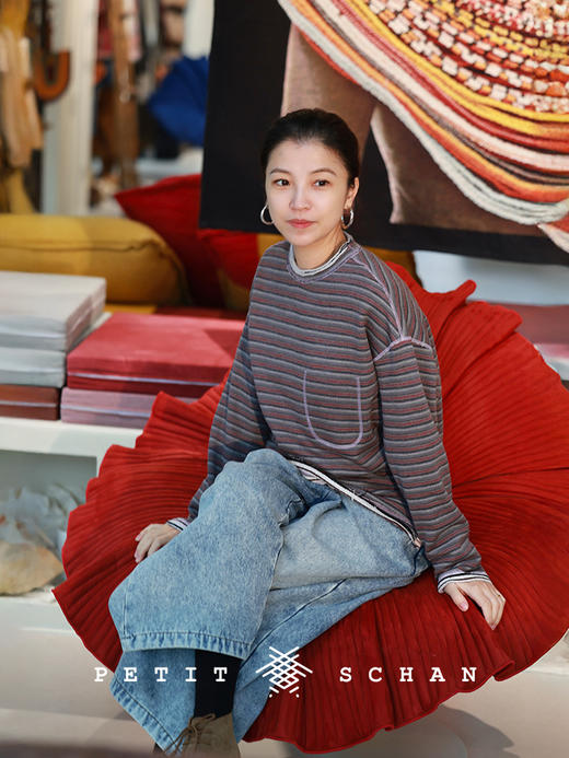 PETIT SCHAN小闪 CLO#679 My genius girlfriend 我的天才女友 羊毛棉条纹卷边正反两穿长袖T恤套头衫 商品图0