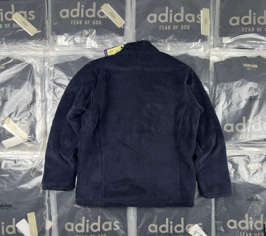 原单正品 MONTBELL 美山拼色羊羔绒夹克外套
男女同款 胸前口袋和刺绣小标 仿真羊羔绒 质感很好 保暖到位 可外穿可内搭 适合秋冬和各项户外运动 
两色 尺码S - XL 商品图4