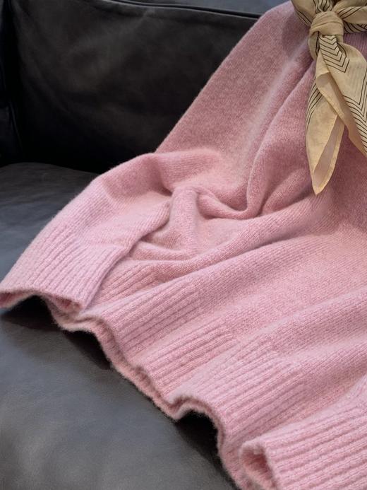 【高品质私服】【MC假两件粉色毛衣】宽松落肩版型，温柔显气质，假两件设计增加层次感G1657-CC【无标出货 介意慎拍】 商品图14