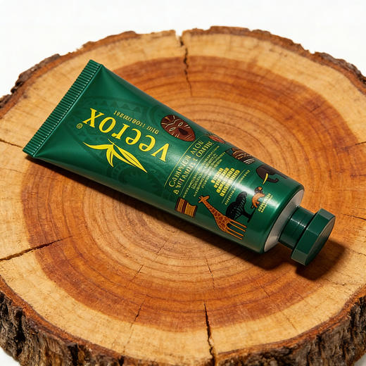 南非进口 Veerox 韦林适 草本香樟修护小绿膏 50mL 软管便携 商品图5